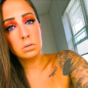 Meet your Posher, Mandy